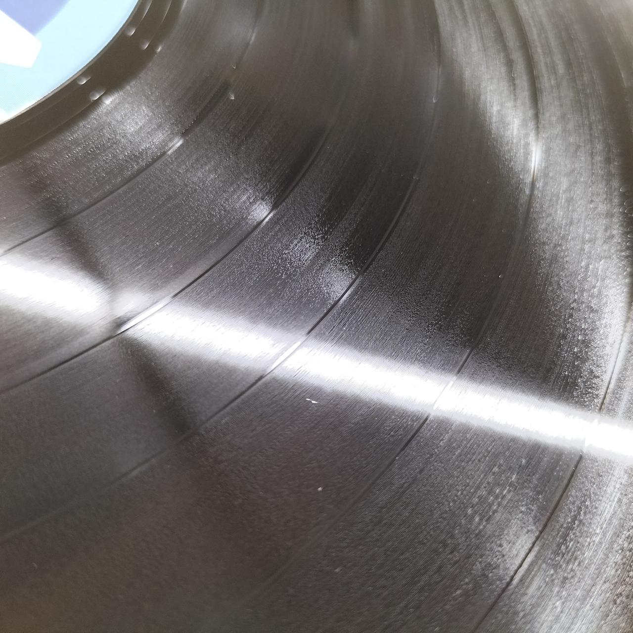 注：Side1 画面中央下に凸キズあり