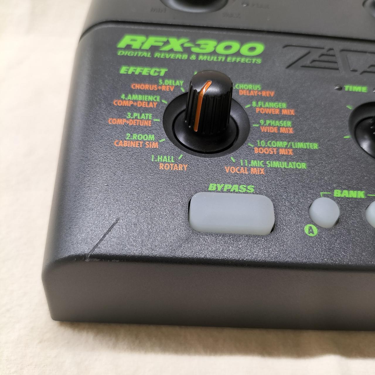 ZOOM|旧世代マルチエフェクター|HARDOFFオフモール（オフモ