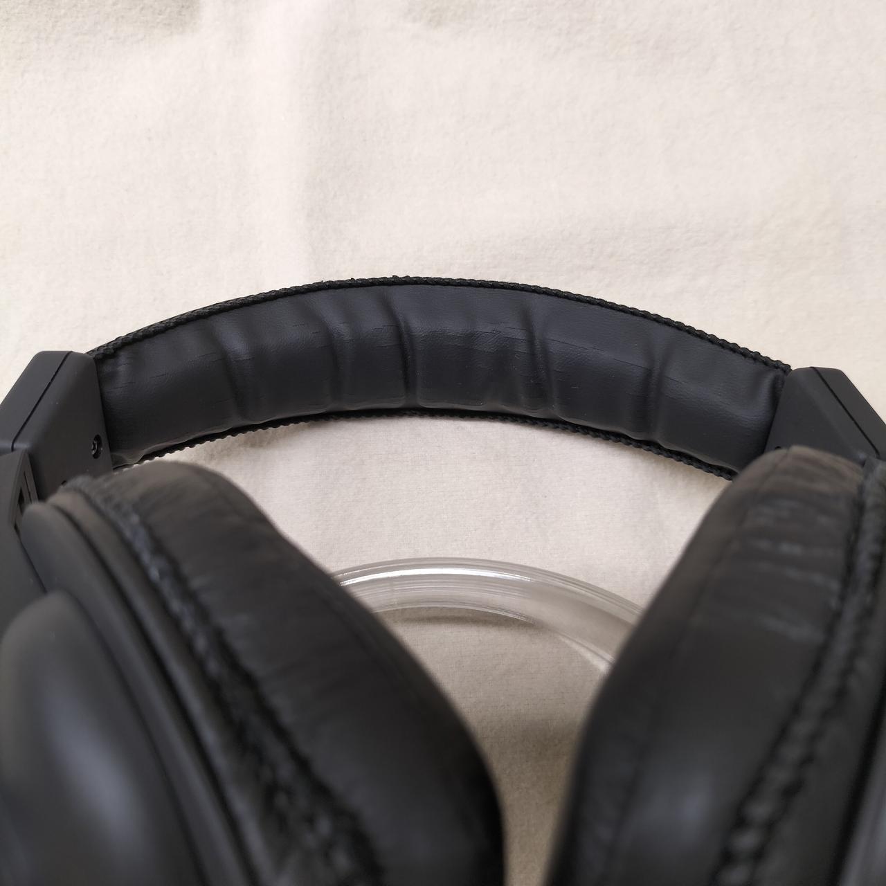 注：ヘッドパッドにヒビあり