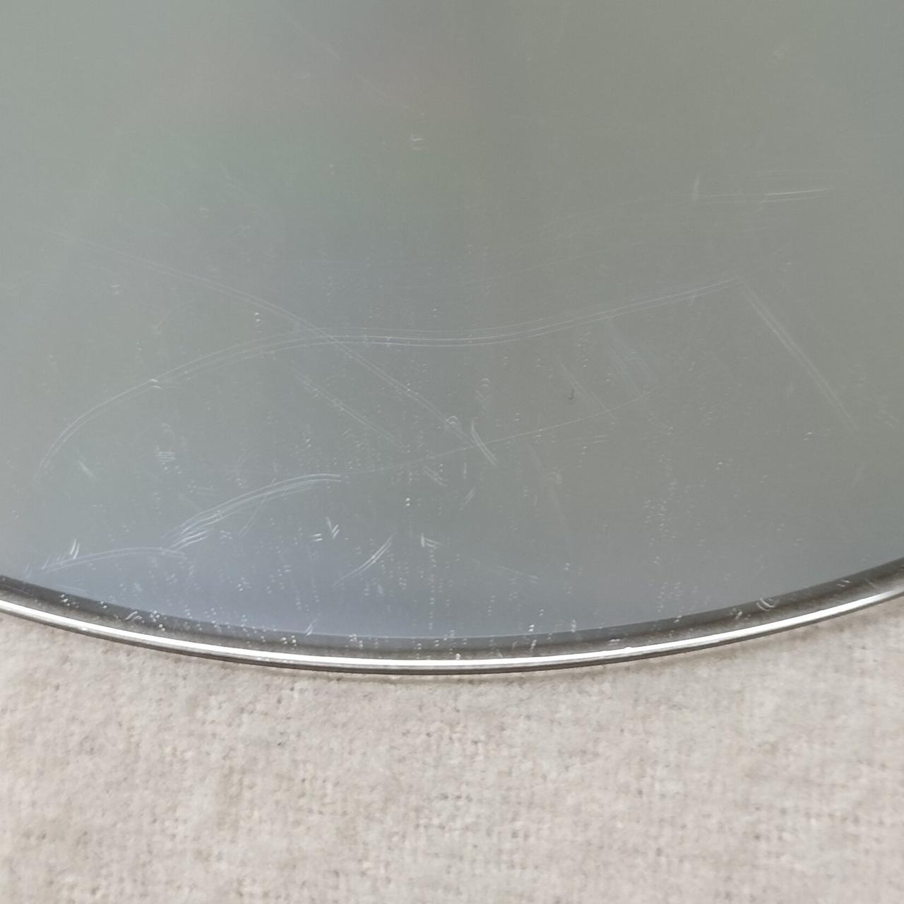 注：盤面にキズあり