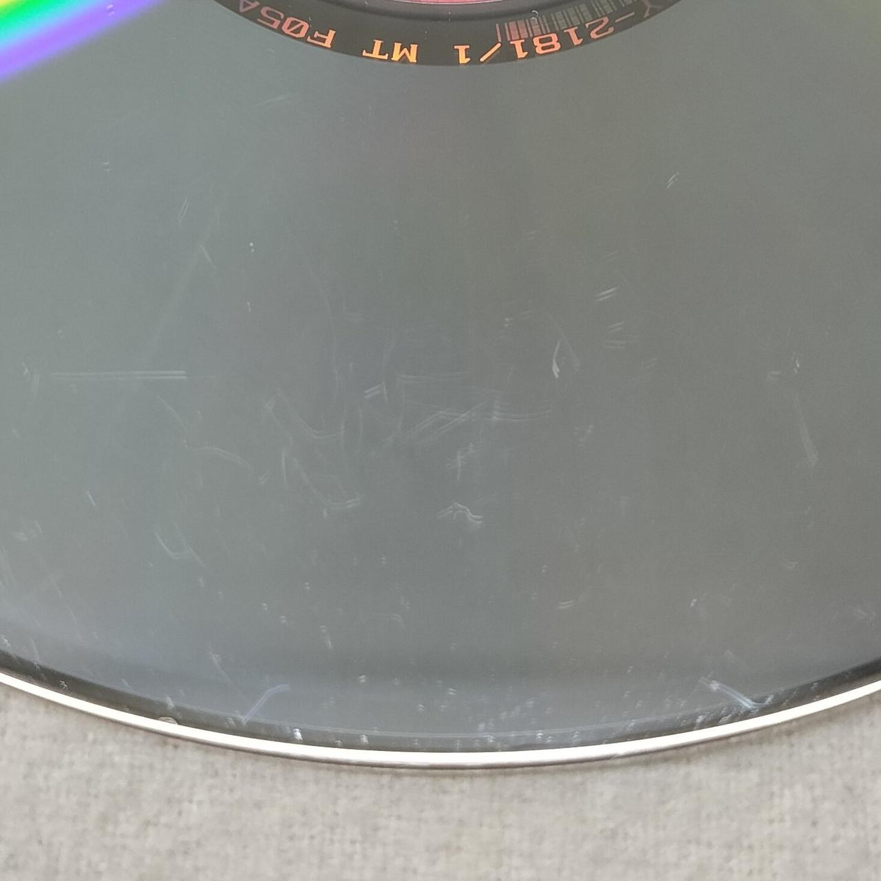 注：盤面にキズあり