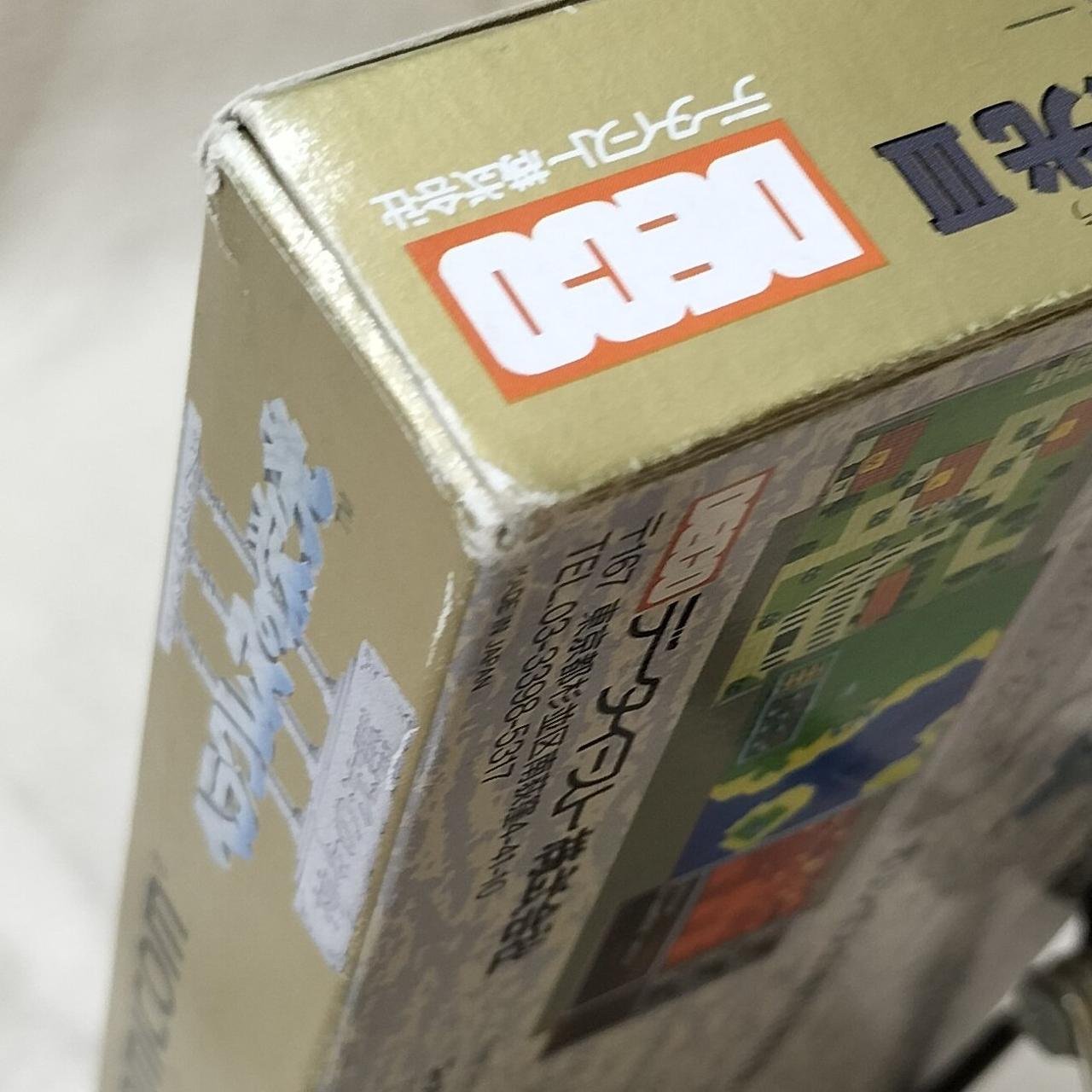 注：外箱全体に折れやキズあり