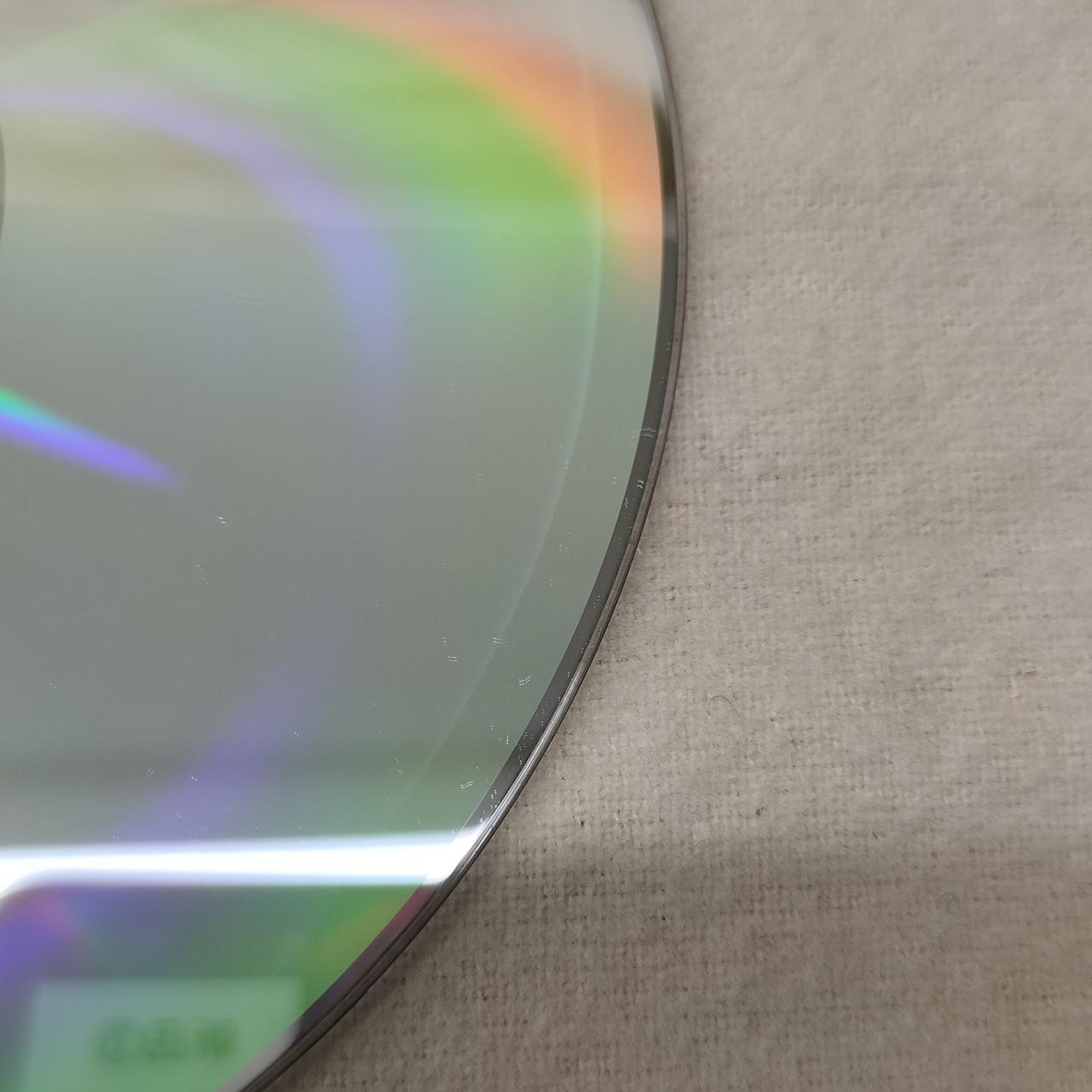 注：盤面にキズあり