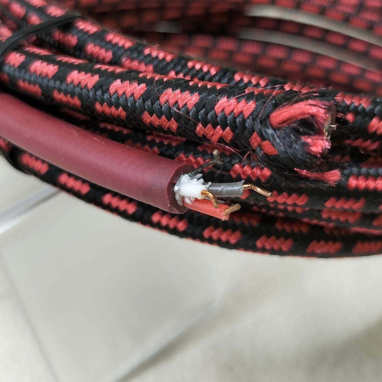 注：被覆が露出している部分あり