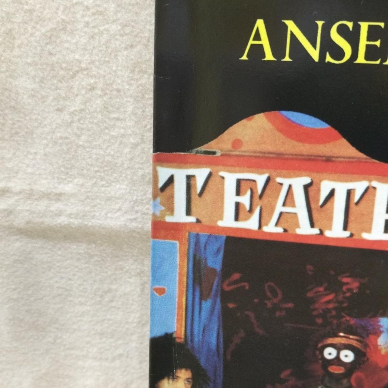 ※ジャケット左側、折れあり