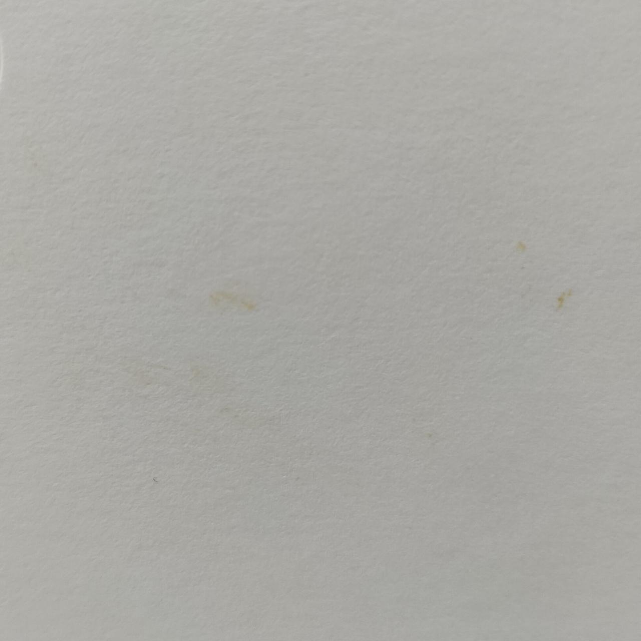 注：内箱にヨゴレあり