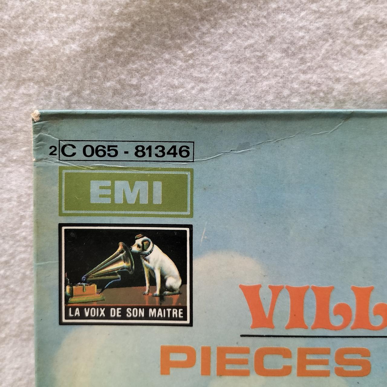 注：ジャケット左側に折れあり