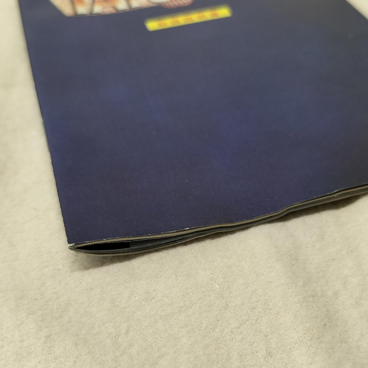 注：説明書に折れ目あり