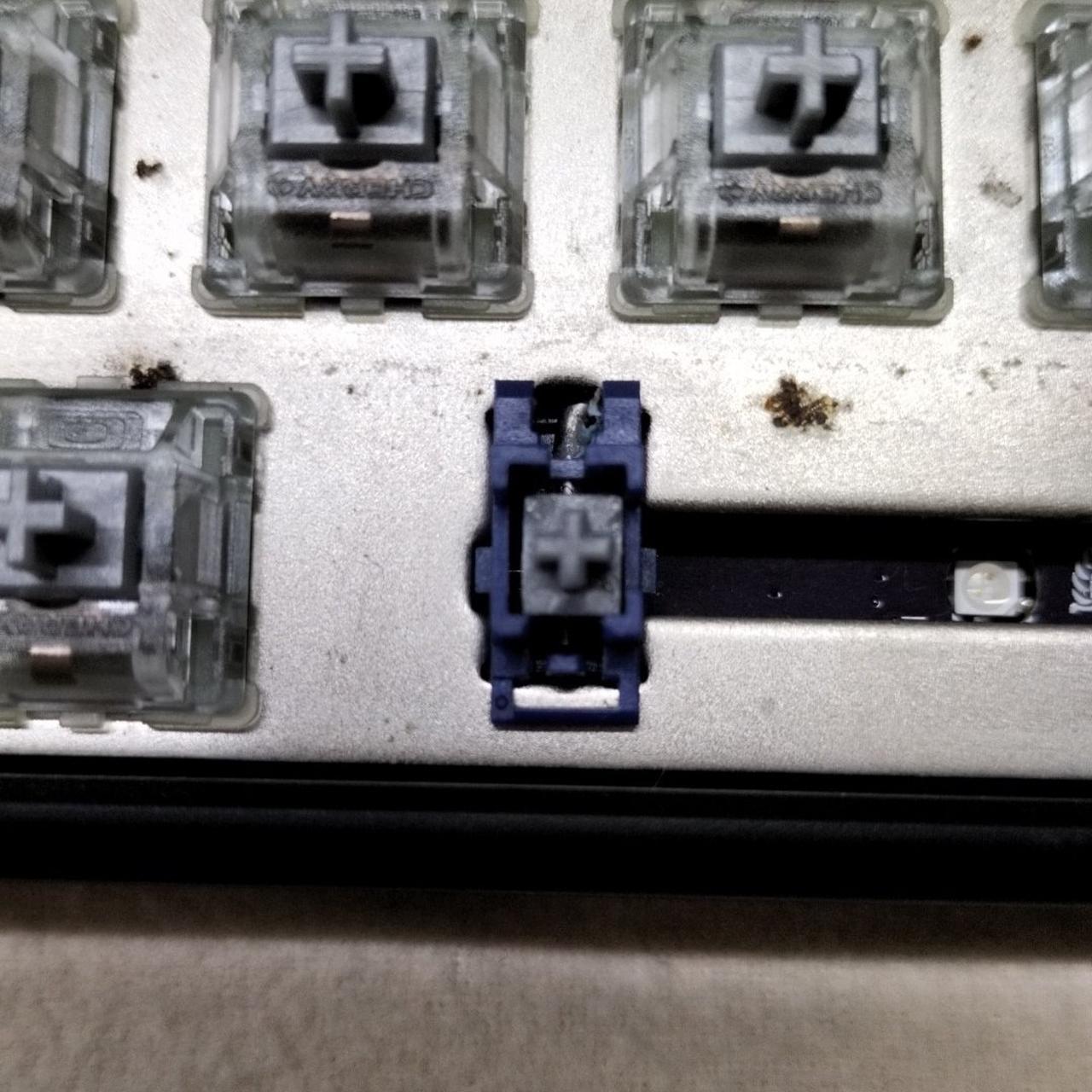 ※針金バーにグリスのようなもの塗布あり