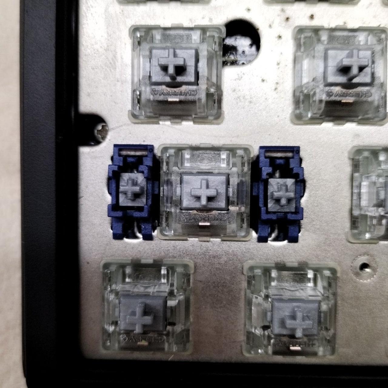 ※針金バーにグリスのようなもの塗布あり