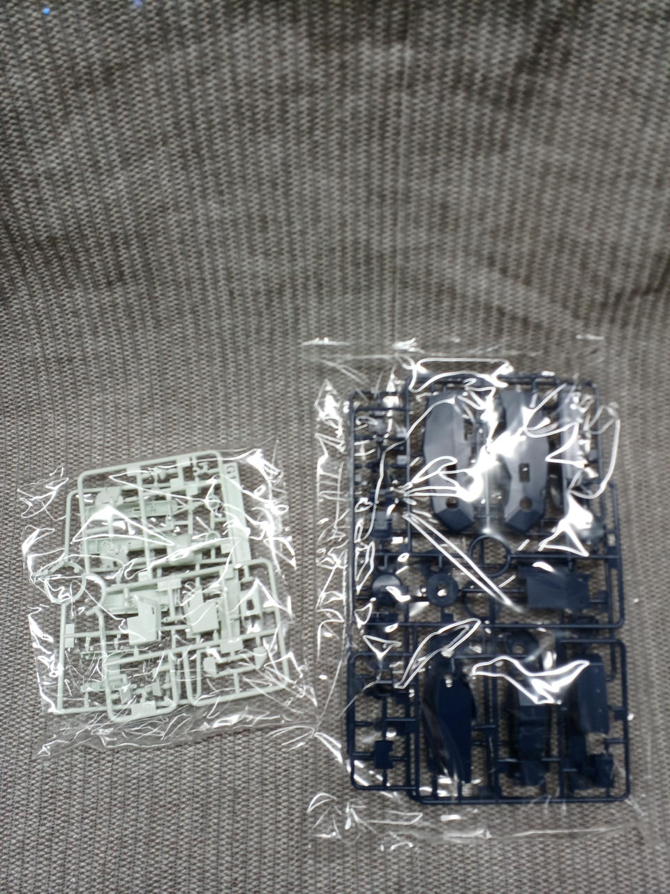 BANDAI - MGまとめ売り バンダイ(BANDAI)|MG 1/100|HARDOFFオフモール（オフモ