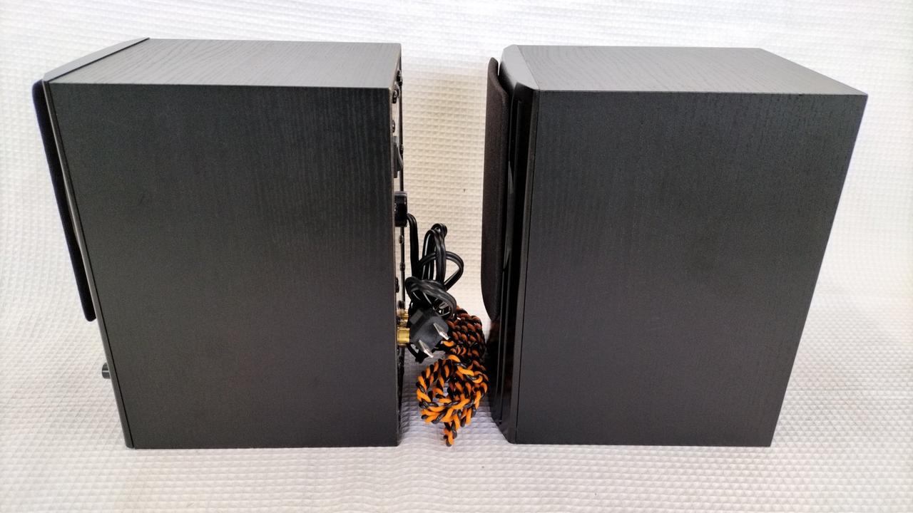 taku Taka　ONKYOオンキョー　スピーカーセット① ONKYO オンキョー 2ウェイ・スピーカーシステム(1台) 黒モデル