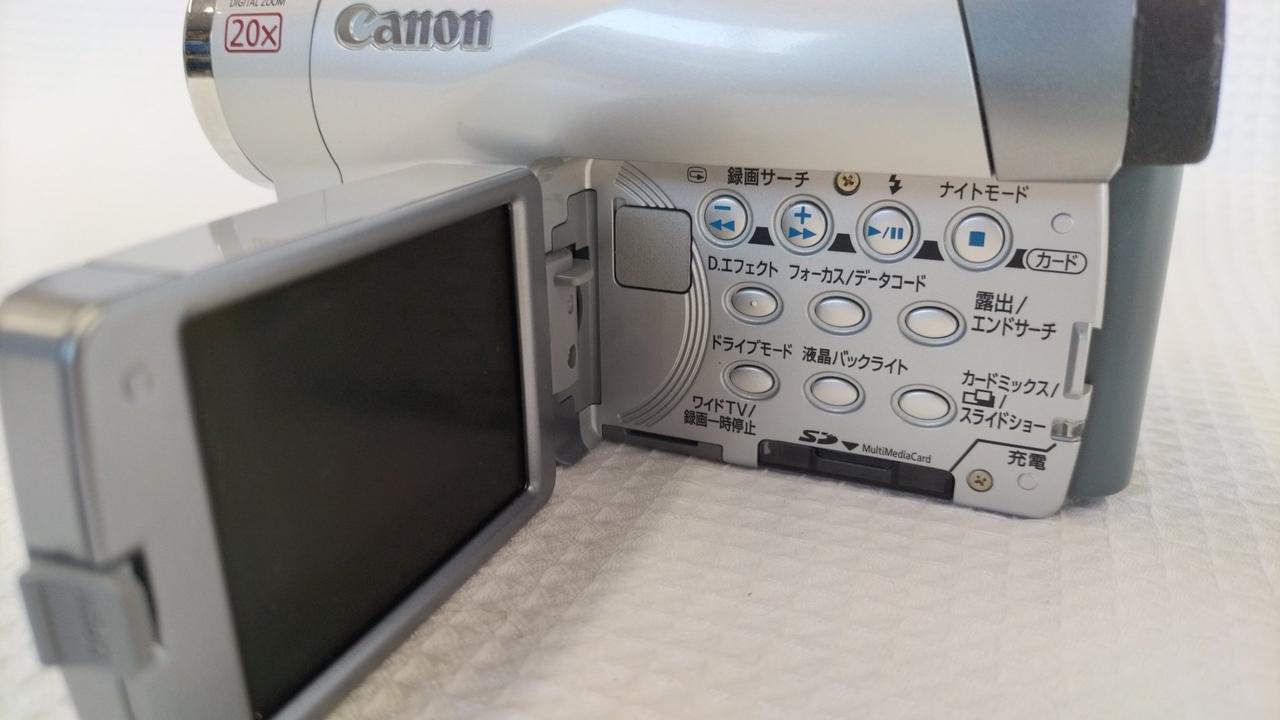 美品・動作良好 キャノン DM-FV M200 MiniDVビデオ DVD化に Amazon | Canon キャノン DM-FV M200 デジタルビデオカメラ miniDV