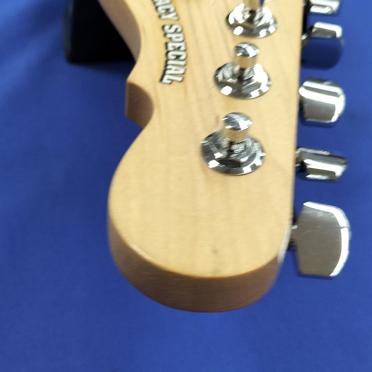 美品　JAGARD　エレキギター　トレモロユニット搭載　弦は新品に交換済み！ Ibanez新製品の限定モデル、エレキギターが発表。日本製 RGD