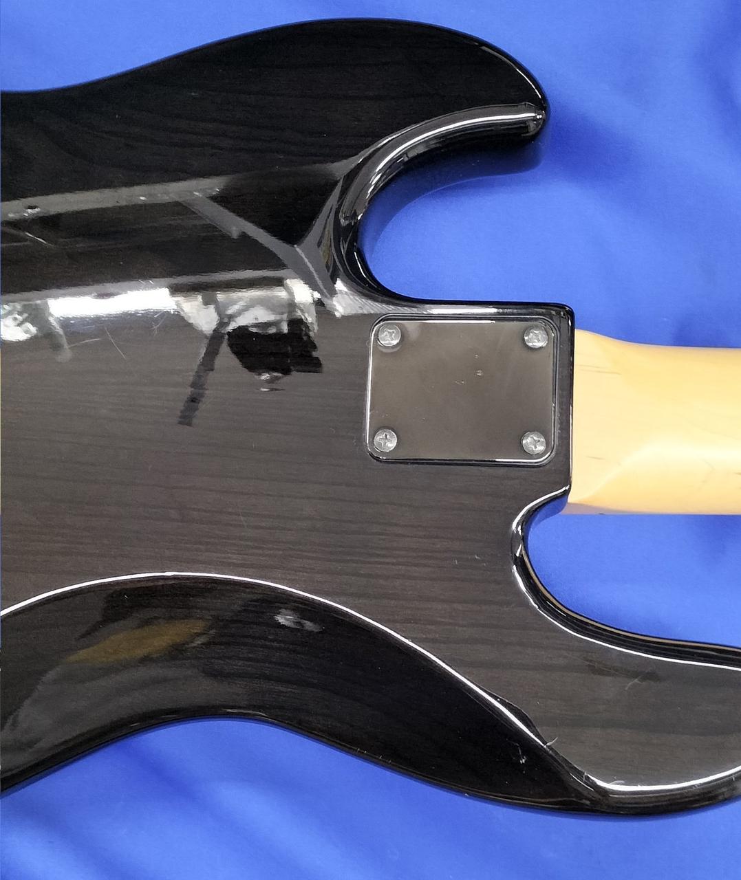 jaricho alpha 5 【5弦ベース 改造品】最終値下げ 5弦ベース | Sago New Material Guitars