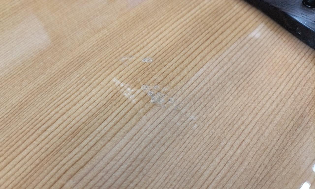 ボディトップ、キズ