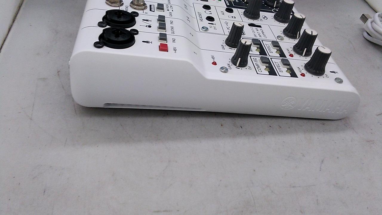 【中古美品】YAMAHA AG06 オーディオインターフェイス ヤマハ(YAMAHA)|YAMAHA オーディオインターフェイス AG06