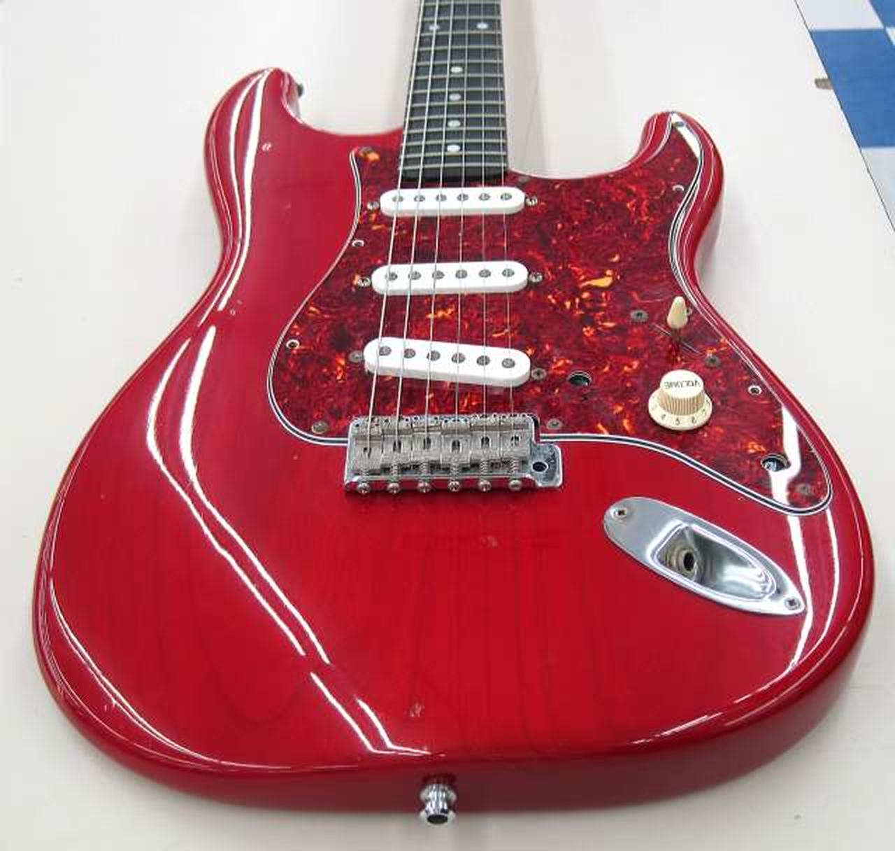 エレキギター（値下げあり） Squier by Fender SONIC STRATOCASTER HSS Black エレキギター
