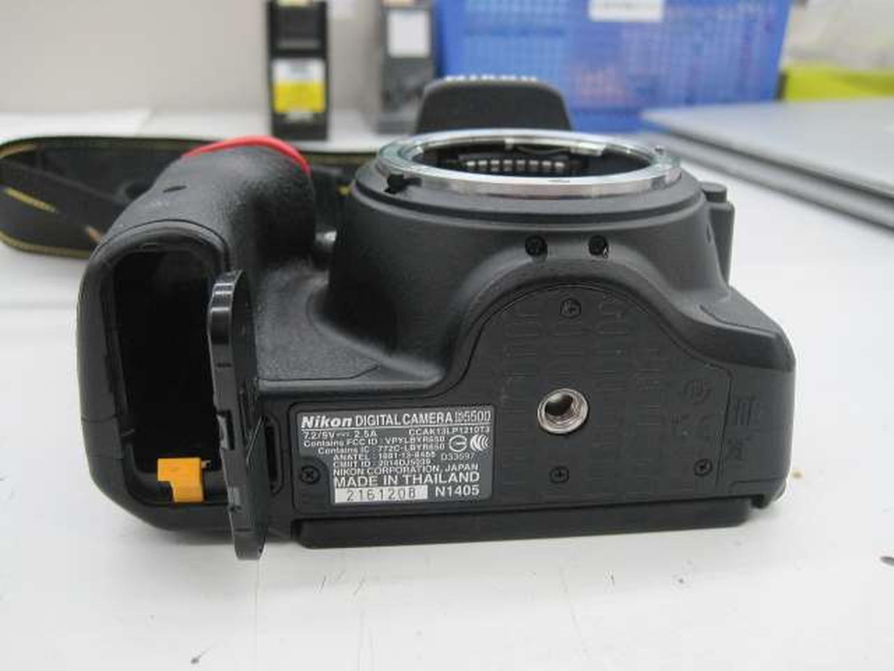 ★美品/未使用に近い Nikon D5500 本体+レンズ＋関連グッズ一式 ニコン Nikon D5500 望遠レンズセット Wi-Fi搭載 新品SDカード