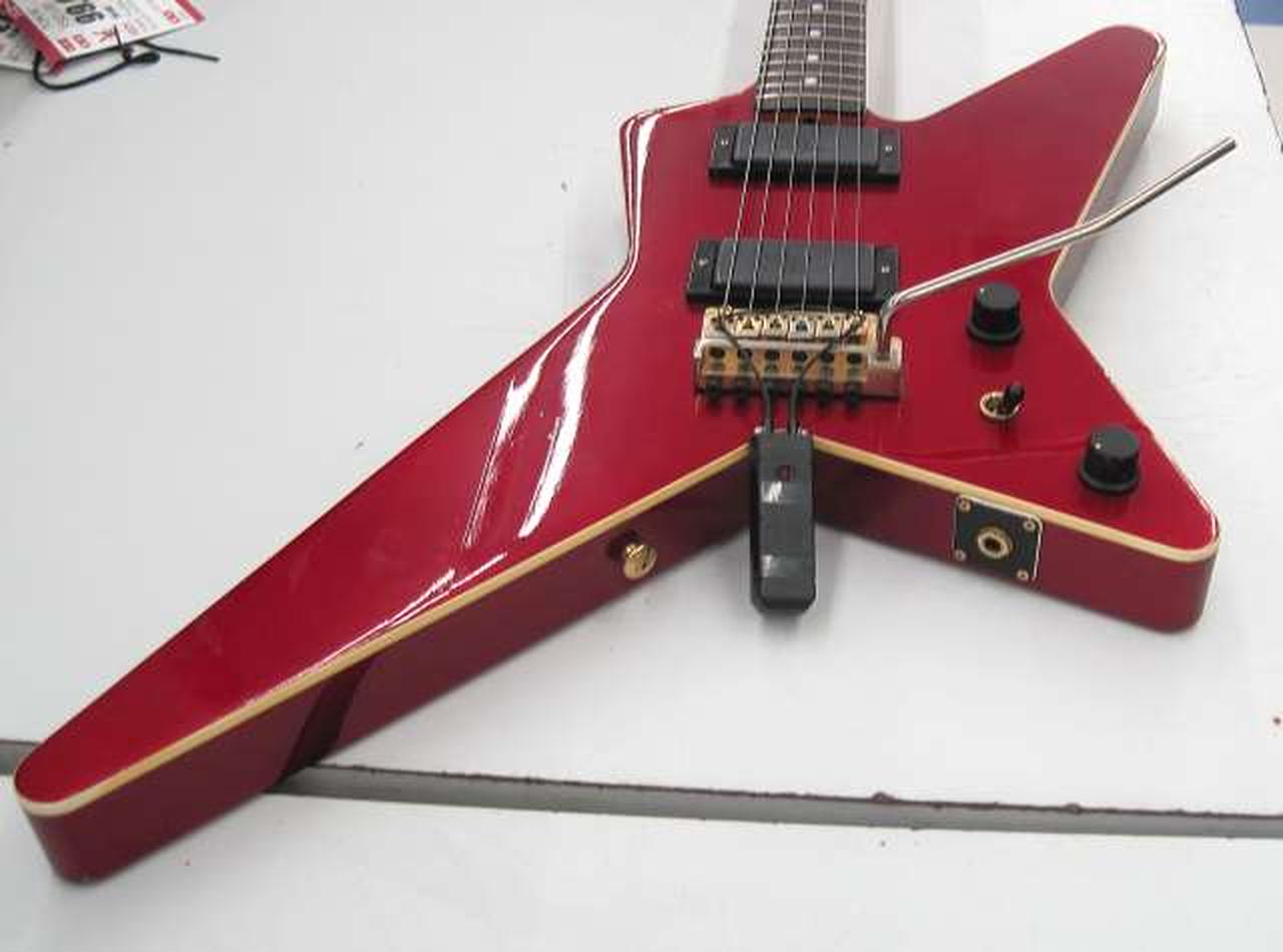 Tokai エクスプローラー 変形型ギター※ケース付き&ストラップ付き Tokai エクスプローラー 変形型ギター※ケース付き&ストラップ