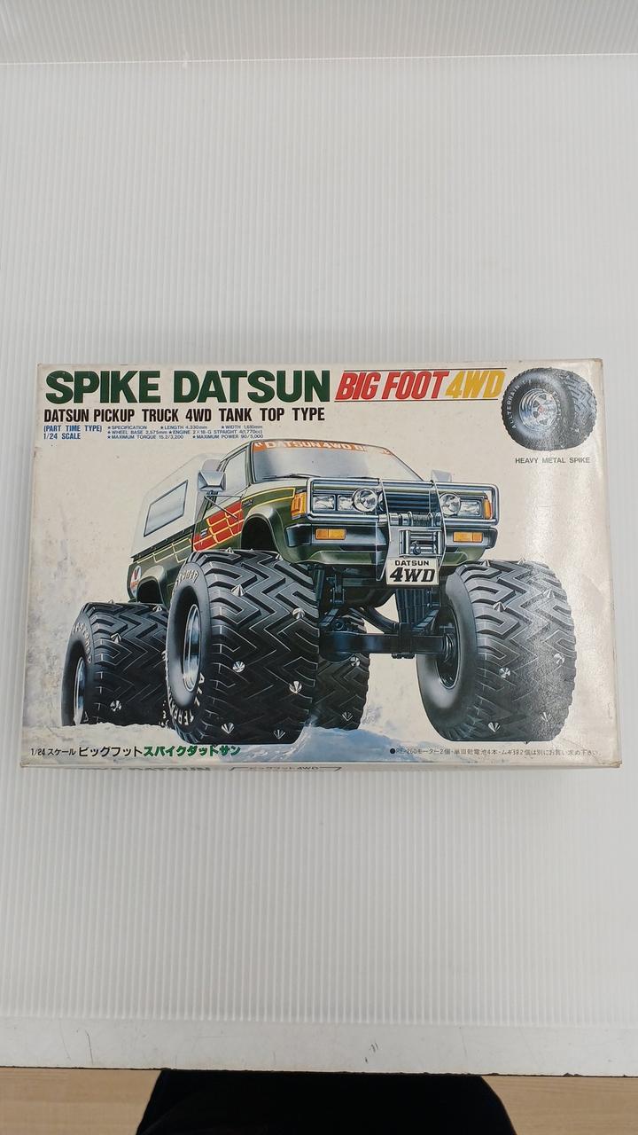 AOSHIMA 1/24 DATSUN BIG FOOT 4WD アオシマ AOSHIMA 1/24 DATSUN BIG FOOT 4WD アオシマ AOSHIMA 1/24 DATSUN BIG