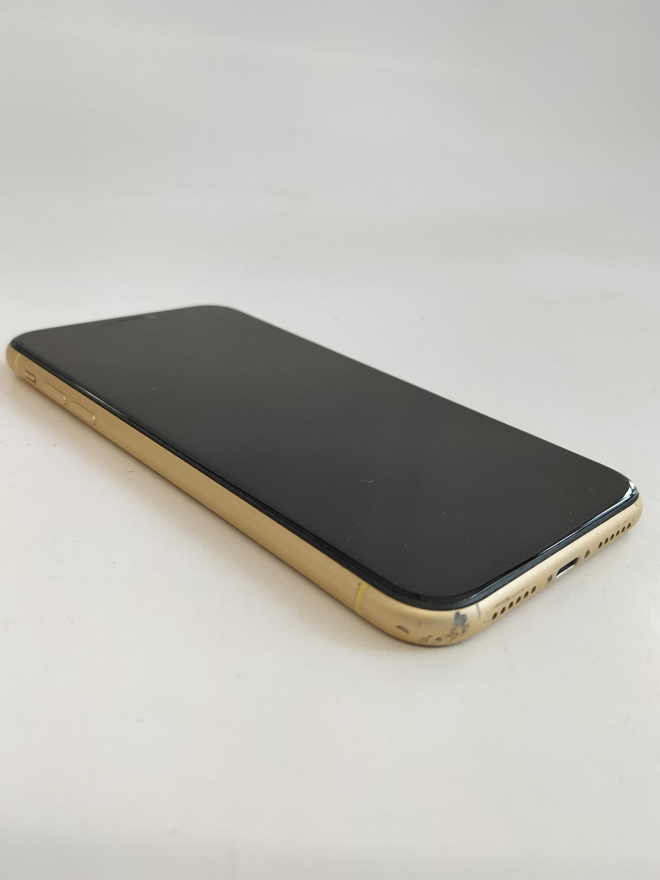 アップルコンピュータジャパン(APPLE)|IPHONE XR 2018年式