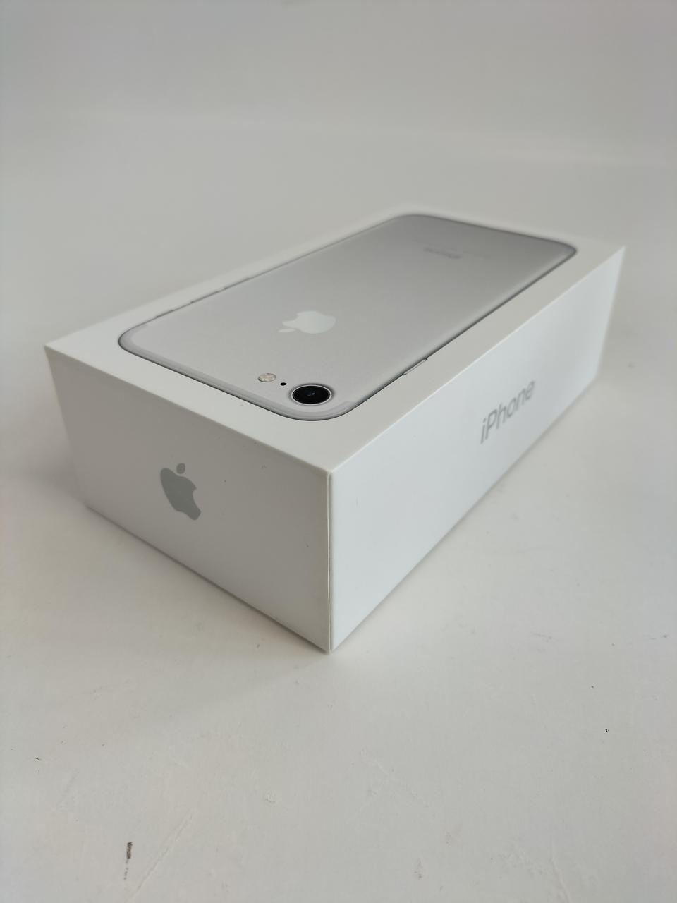 Apple - ばるまるむさん専用　iPhone7 ジャンク品 Apple - ばるまるむさん専用 iPhone7 ジャンク品 楽天市場