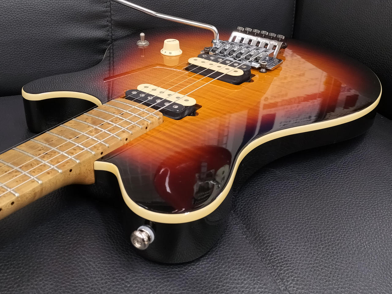 ミュージックマン(MUSICMAN)|AXIS USA|【ハードオフ公式通販】オフ
