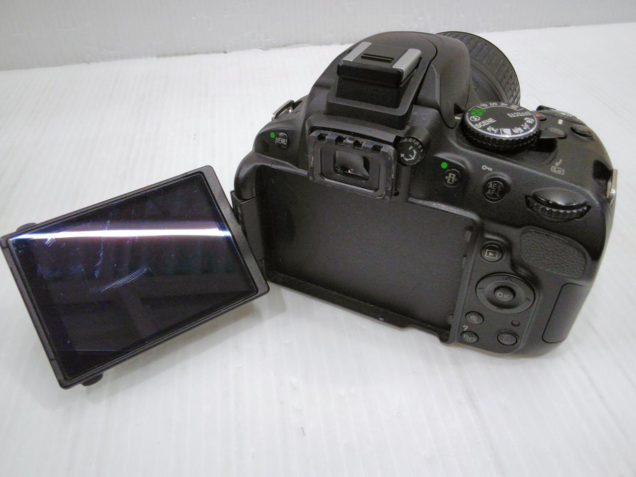 Amazon | Nikon デジタル一眼レフカメラ D5100 ダブルズーム