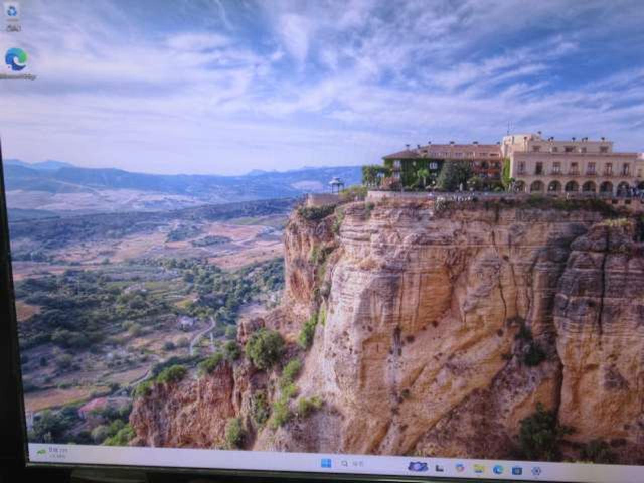 ※チェック用モニターの画面です。