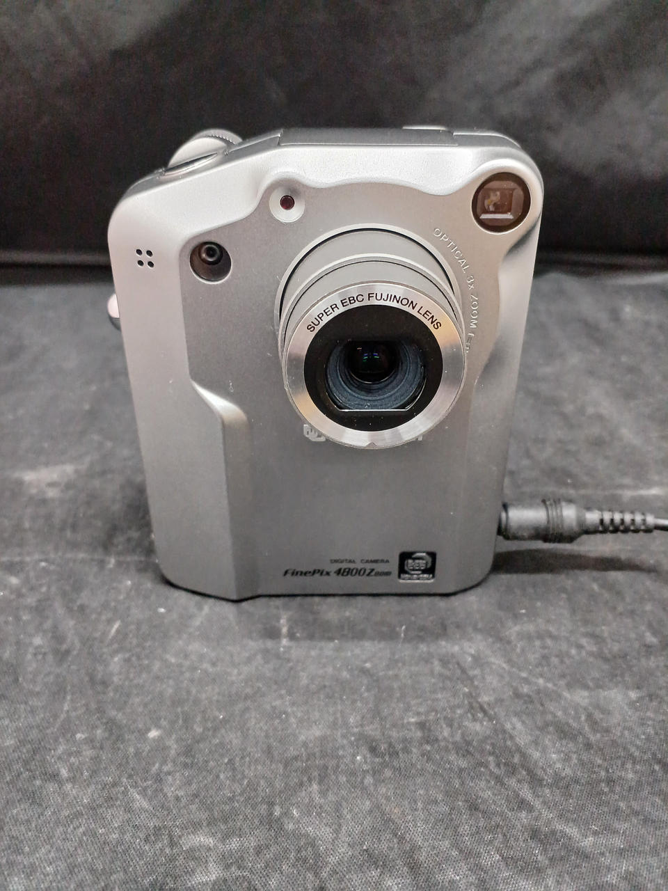 デジカメ　FUJIFILM 富士フイルム GFX100RF レビュー｜シリーズ最軽量、1億画素の