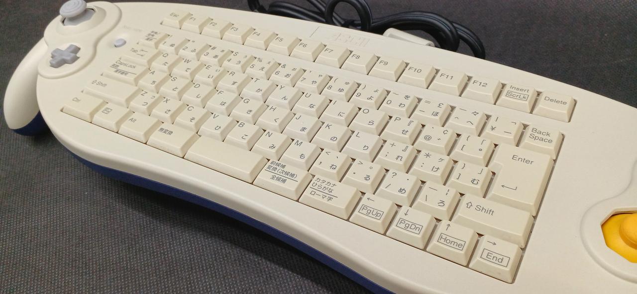 HFD1300 ★動作品★ ゲームキューブキーボードコントローラー ASCII HFD1300 ☆動作品☆ ゲームキューブキーボードコントローラー ASCII