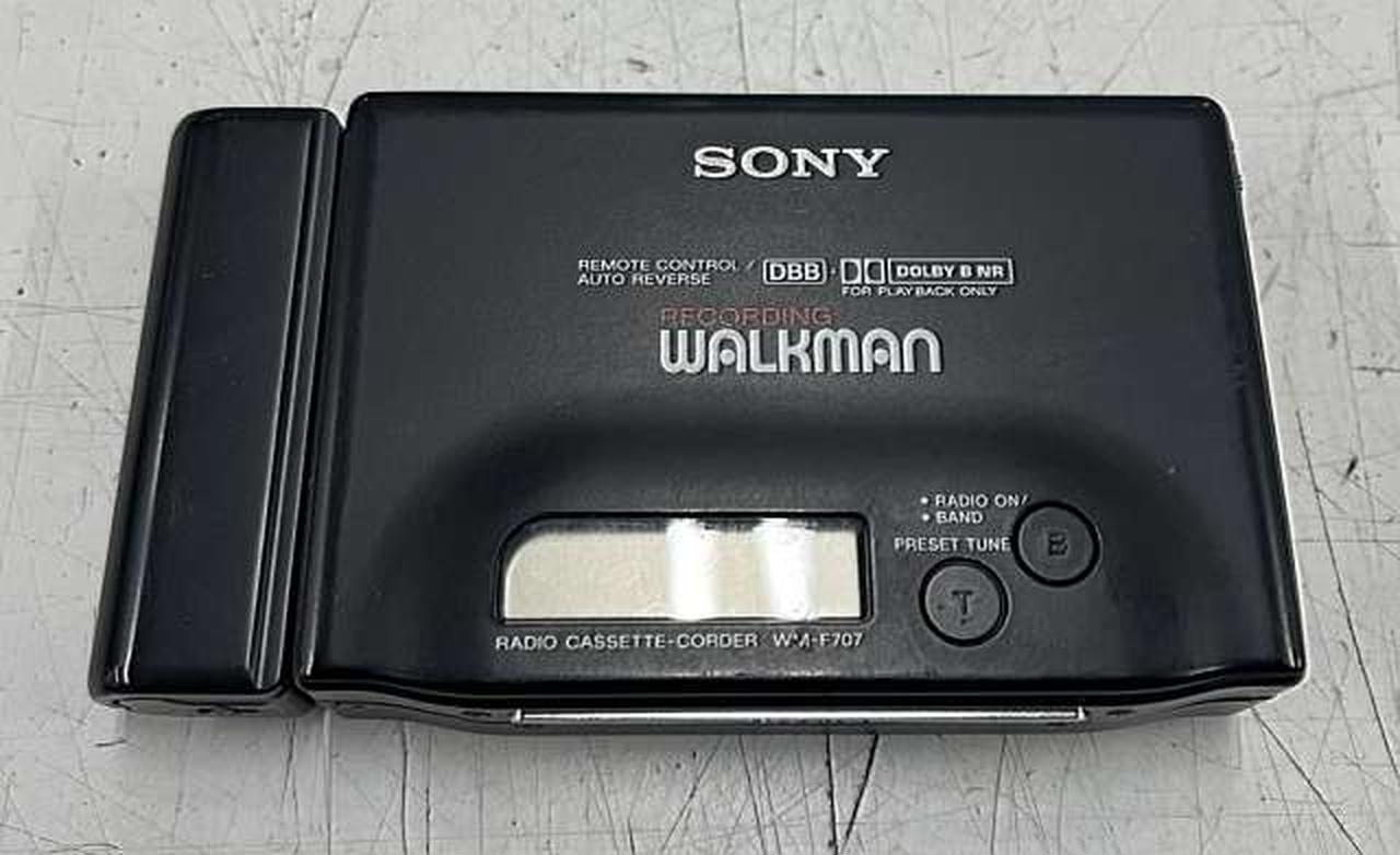 ウォークマン　SONY WALKMAN DBB オートリバース　【ジャンク品】 Yahoo!オークション -「ウォークマン オートリバース」の落札