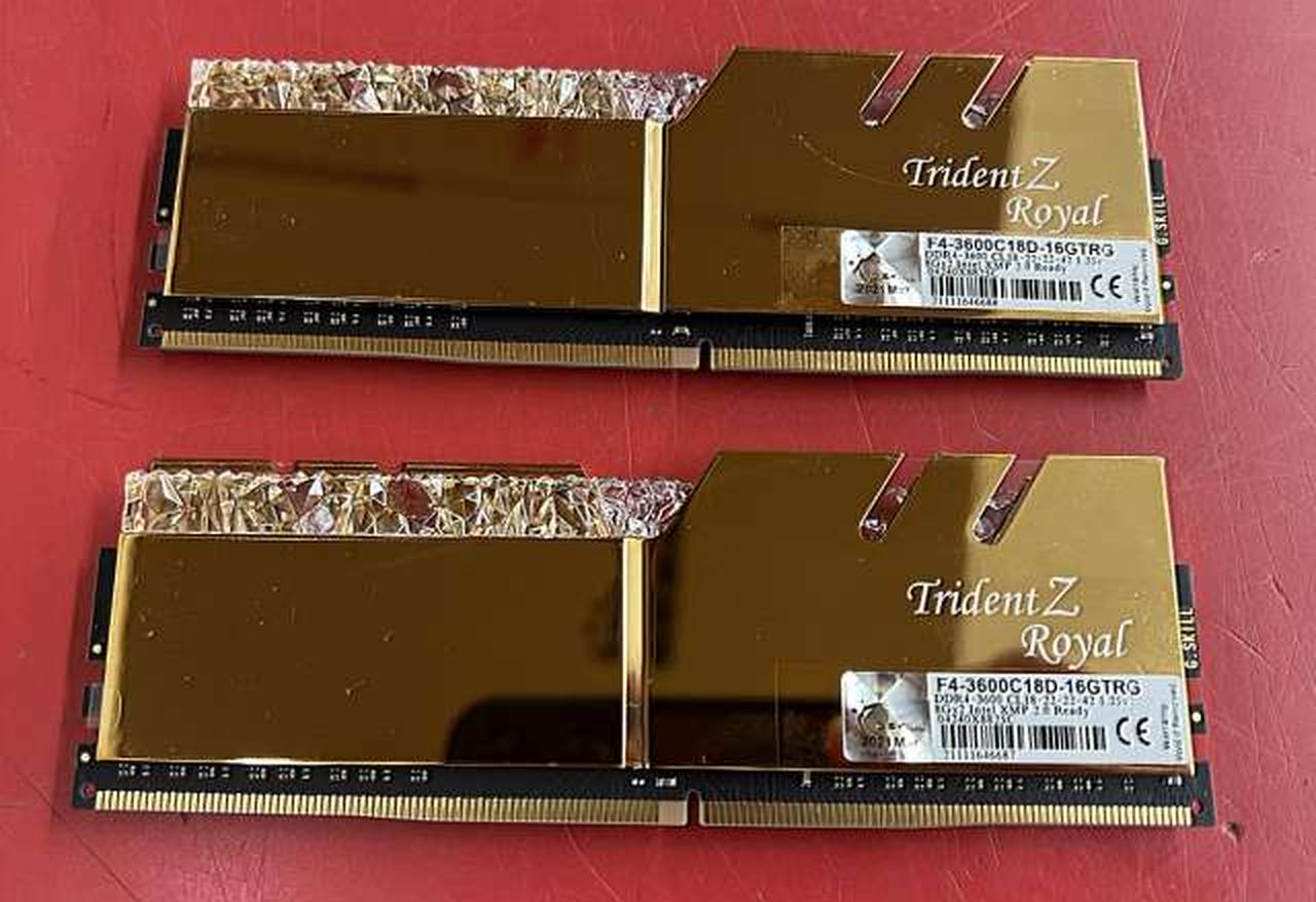 ※ヒートシンク部分キズあり