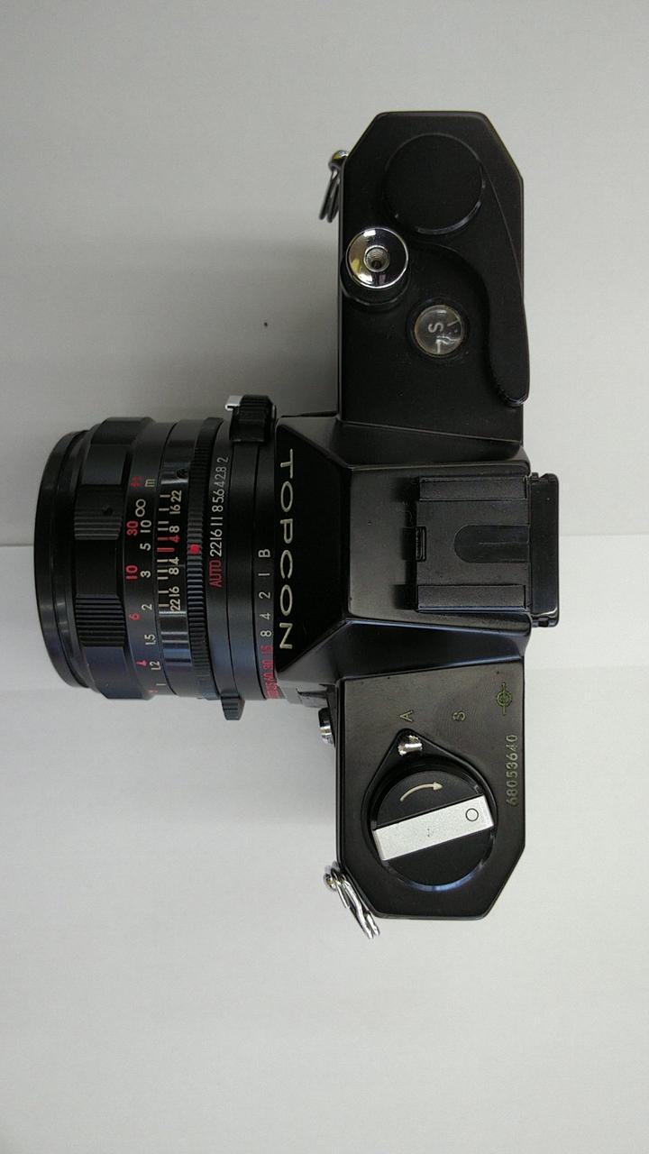 Topcon フィルムカメラ シルバー ブラック ブラックとシルバーの組合せが、趣味の写真機らしさを増幅させる