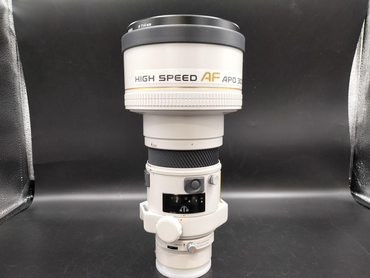 【人気のサンニッパ】ミノルタ AF300mm F2.8 APO ハイスピード 人気のサンニッパ】ミノルタ AF300mm F2.8 APO ハイスピード