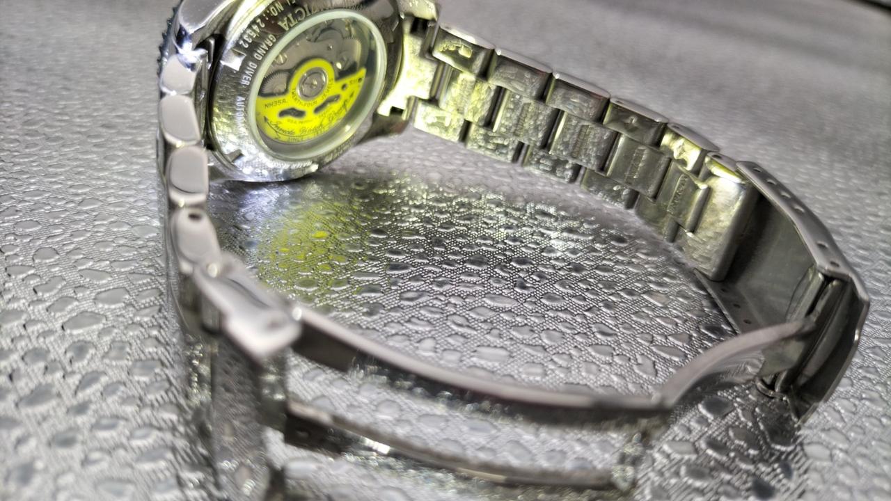 INVICTA|自動巻き腕時計|【ハードオフ公式通販】オフモール