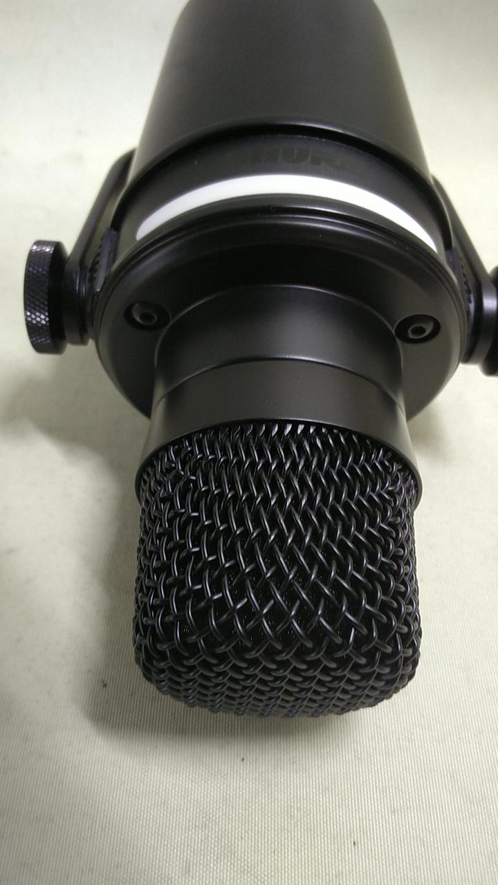 SHURE シュア ダイナミックマイクロホン　PE15D 手軽で高品位のワイヤレスSHURE“Performance Gear Wireless”を