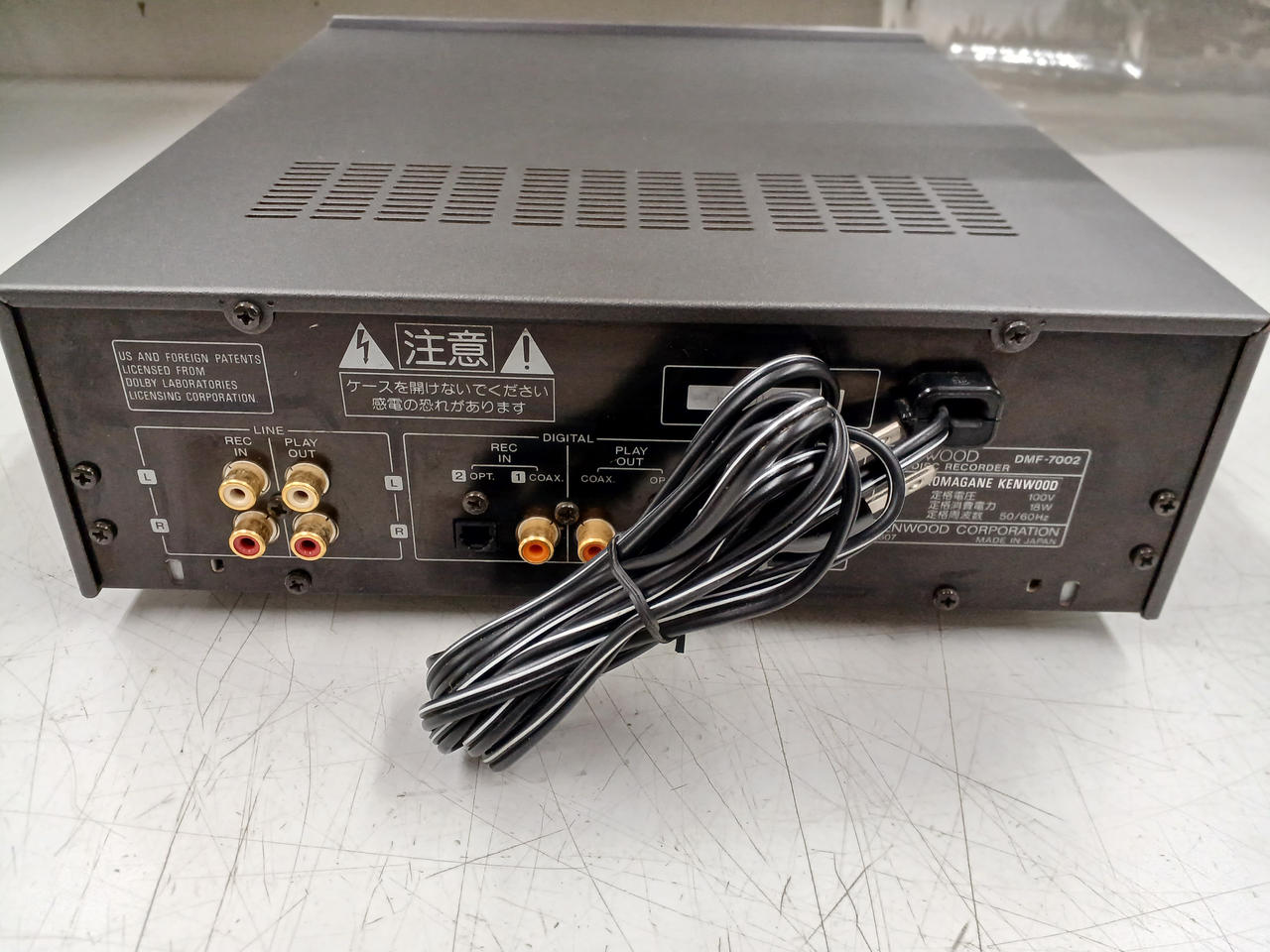 KENWOOD ケンウッド/MDレコーダー/DMF-7002S/71000066/Cランク/75【中古】 KENWOOD ケンウッド/MDレコーダー/DMF-7002S/71000066/Cランク