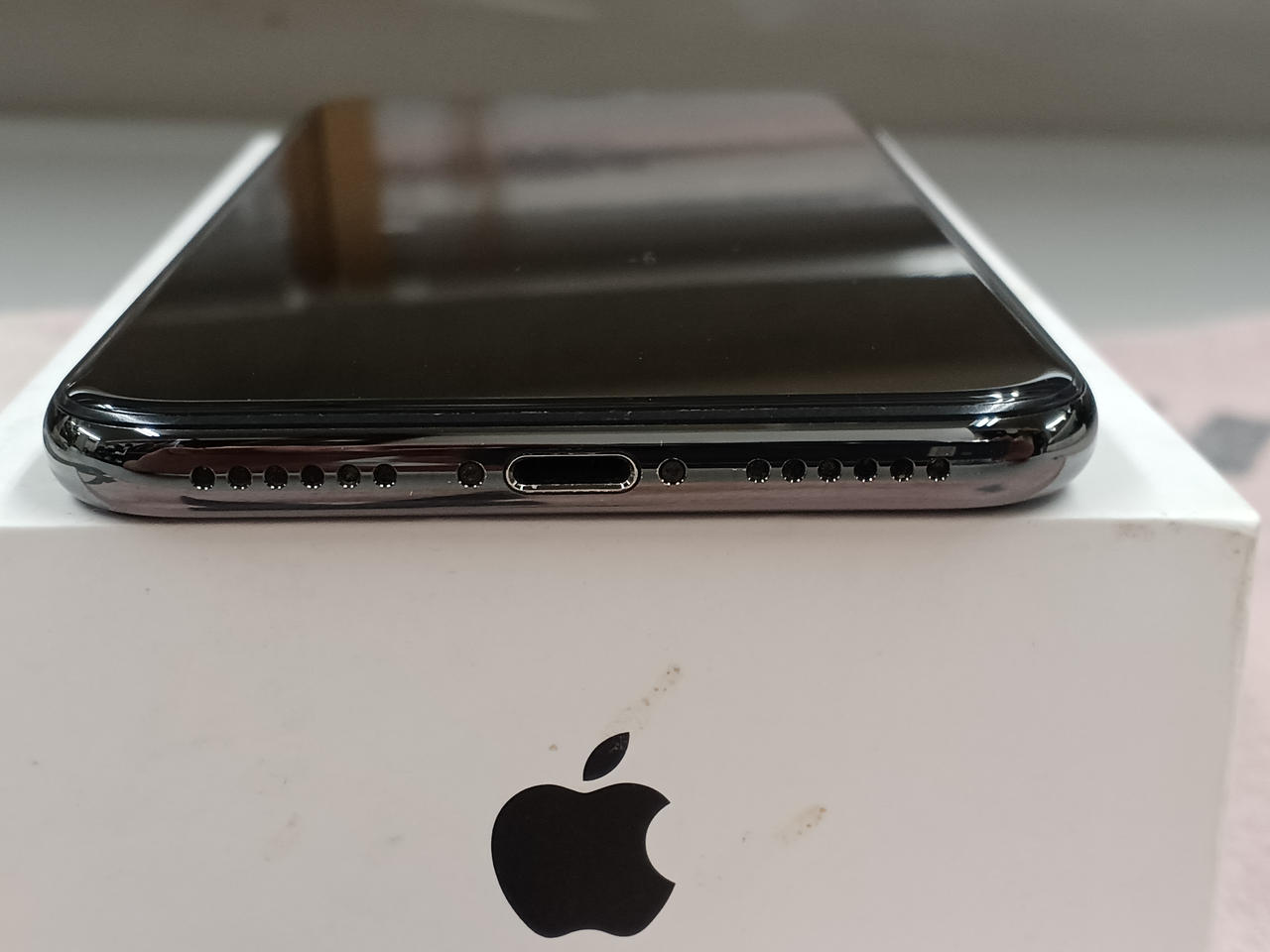 Apple - Apple iPhone X ブラック　中古品 Apple iPhone X/XR 64GB/256GB - Space Gray, Silver, Black