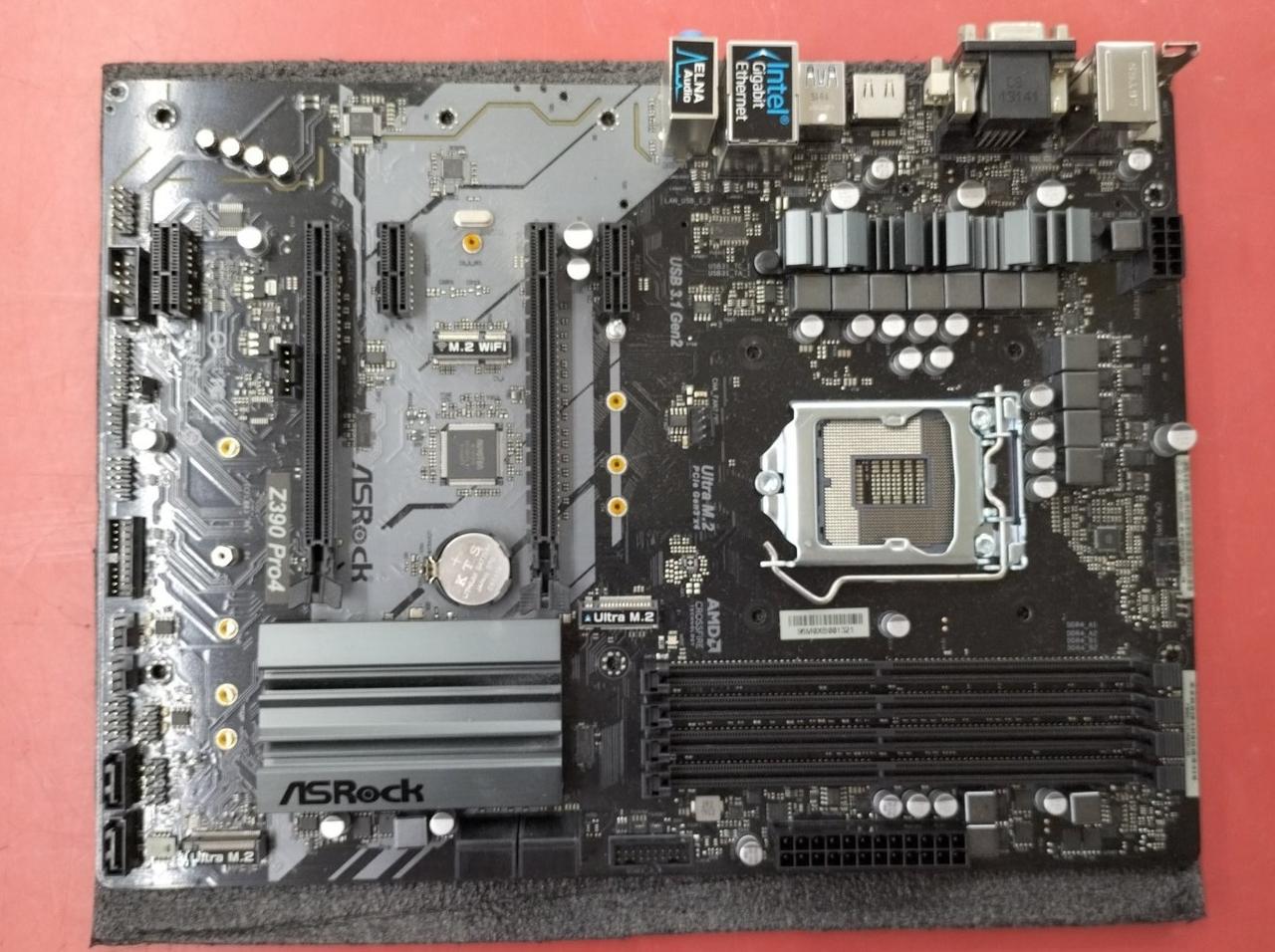ASRock Z390 Pro4 マザーボード CPU i3 9100付き ASRock Z390 Pro4 マザーボード CPU i3 9100付き ASRock Z390 Pro4