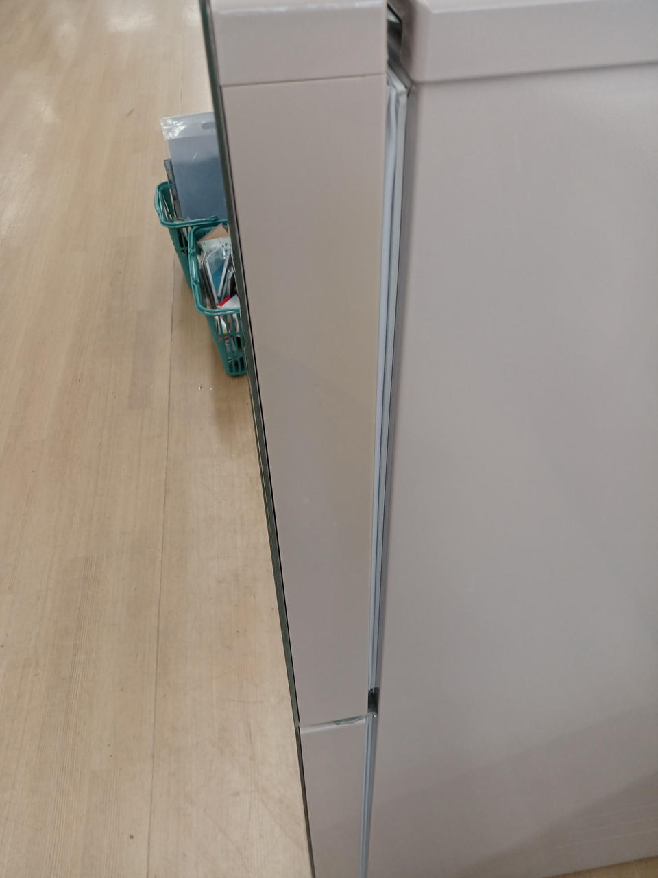 日焼け変色あり