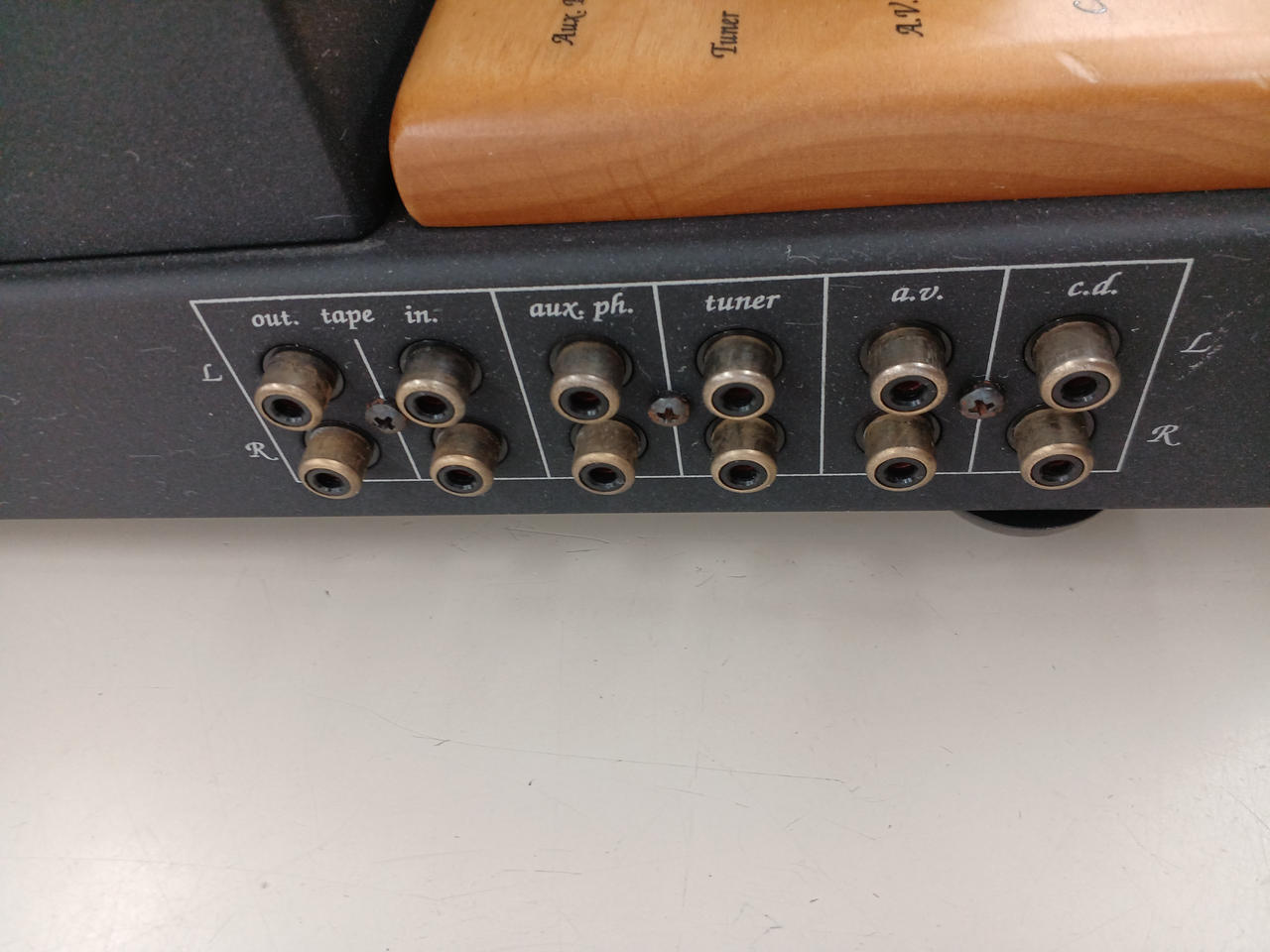 金具にくすみがあります！