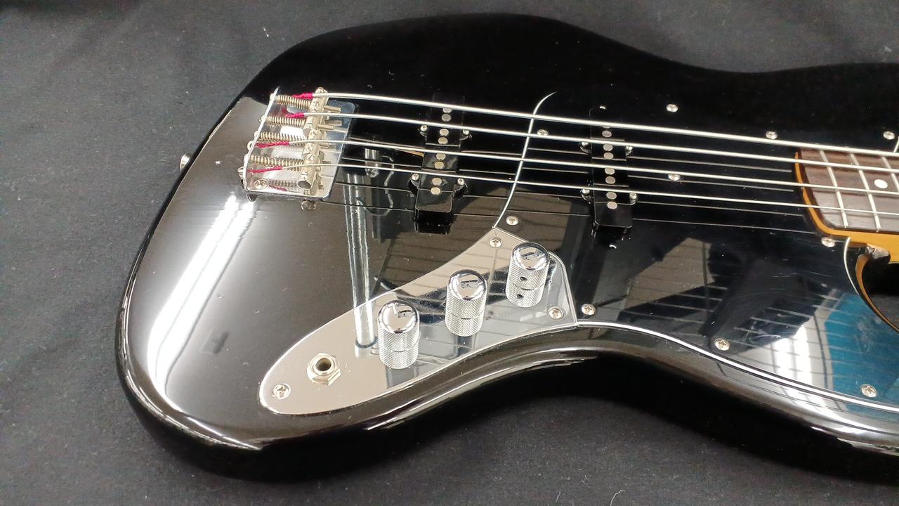 細かい擦り傷あり