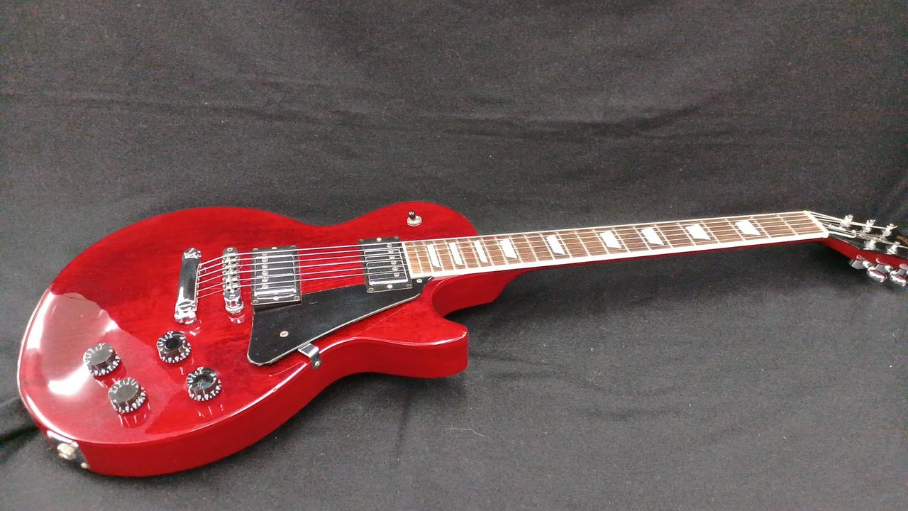 所々目立つキズあり