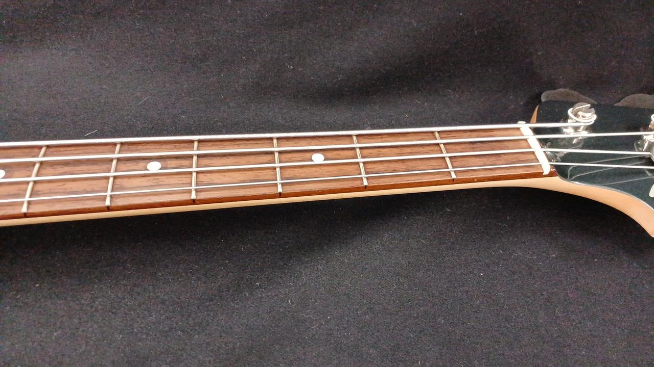 フレットはほとんど減っていません