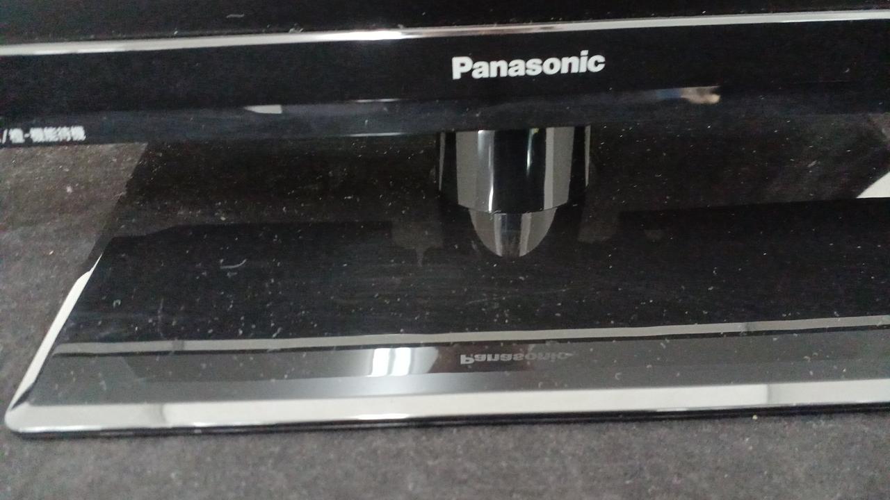 分かりにくいですかスタンドにキズあり