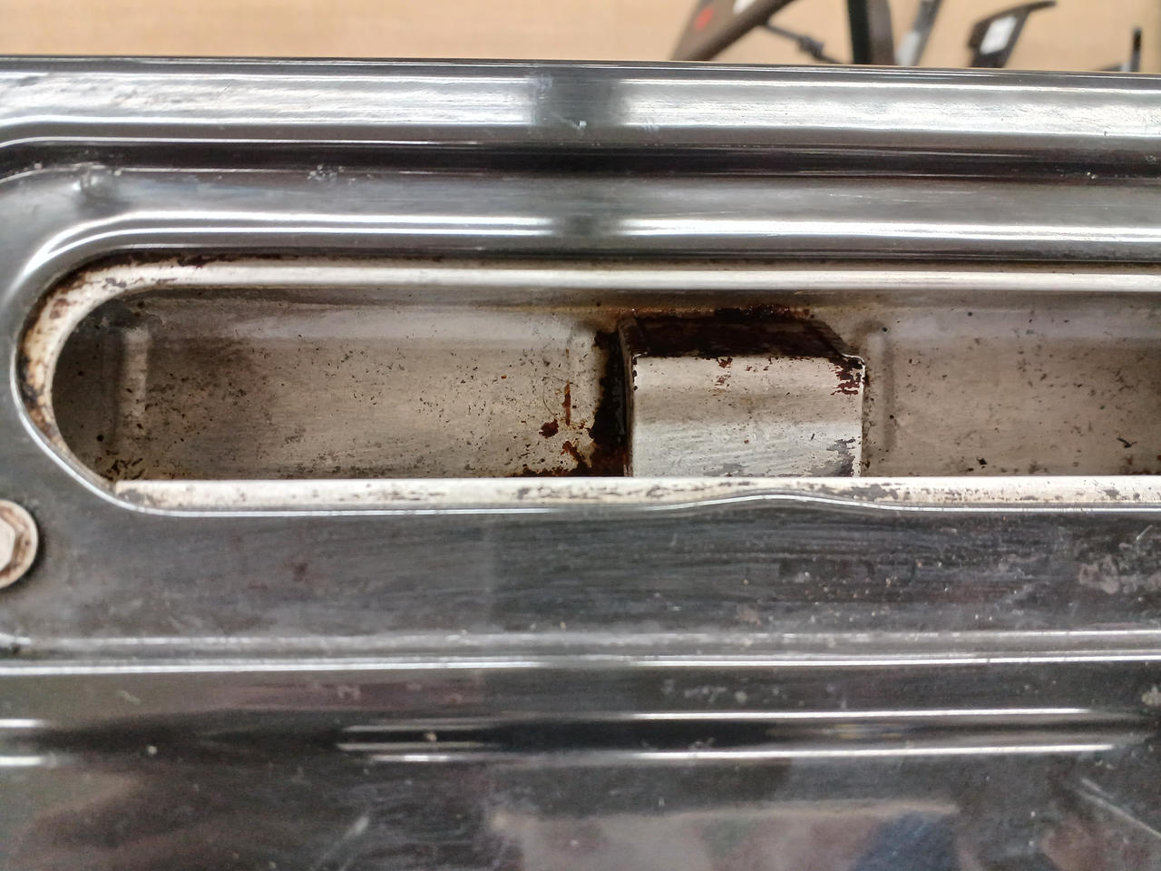 グリル内部 汚れ 取りきれない部分があり