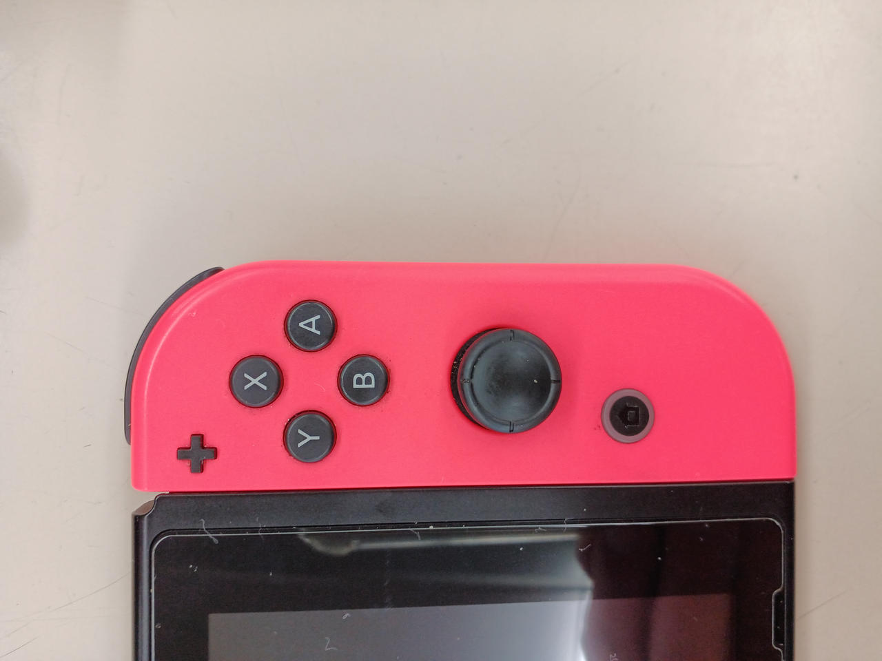 アナログスティックに使用感あり