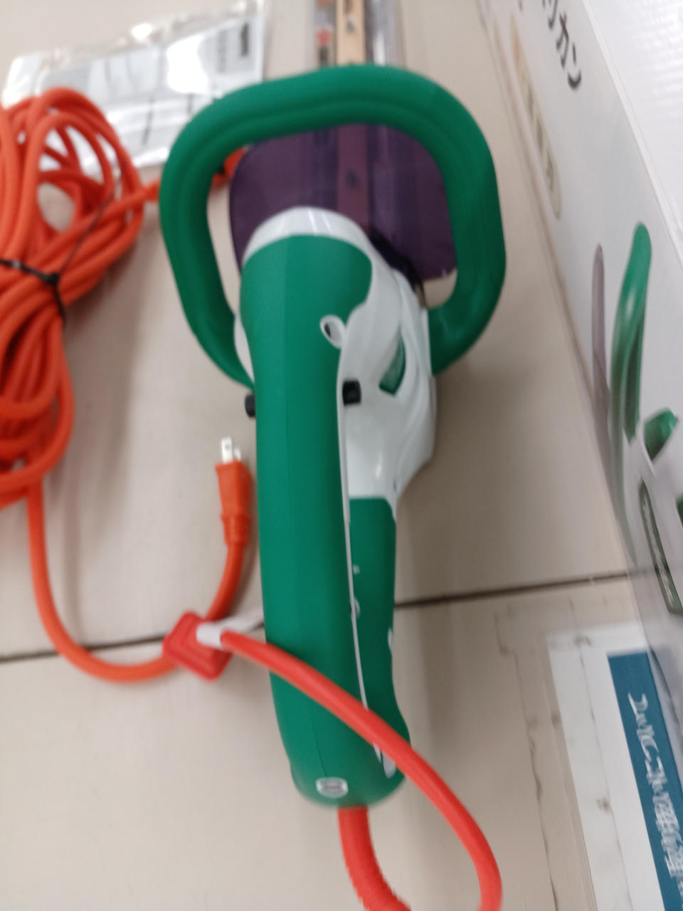 目立つ 痛みありません